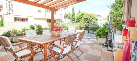 5-Zimmer Haus in Vazzola, Italy, Nr. 292539 10