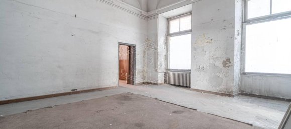 Здание с 65 комнатами в Генуя, Италия № 22350 10