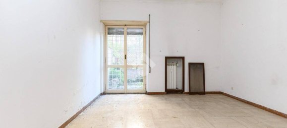 4 chambres Appartement à Rome, Italy No. 54416 10