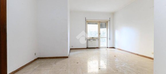 4 chambres Appartement à Rome, Italy No. 54416 2