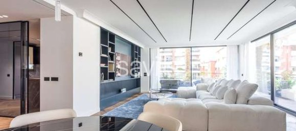 4 Schlafzimmer Wohnung in Barcelona, Spain, Nr. 22416 33