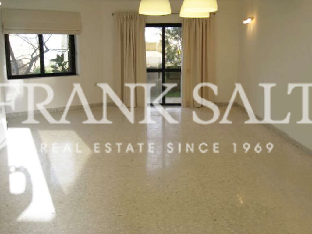 4 bedrooms Villa in Saint Paul's Bay, Malta No. 6507