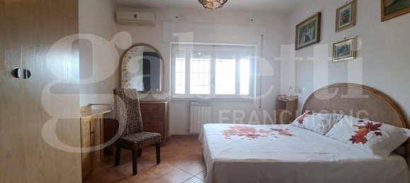 Villa de 8 divisões em Ardea, Italy N.º 37006 27