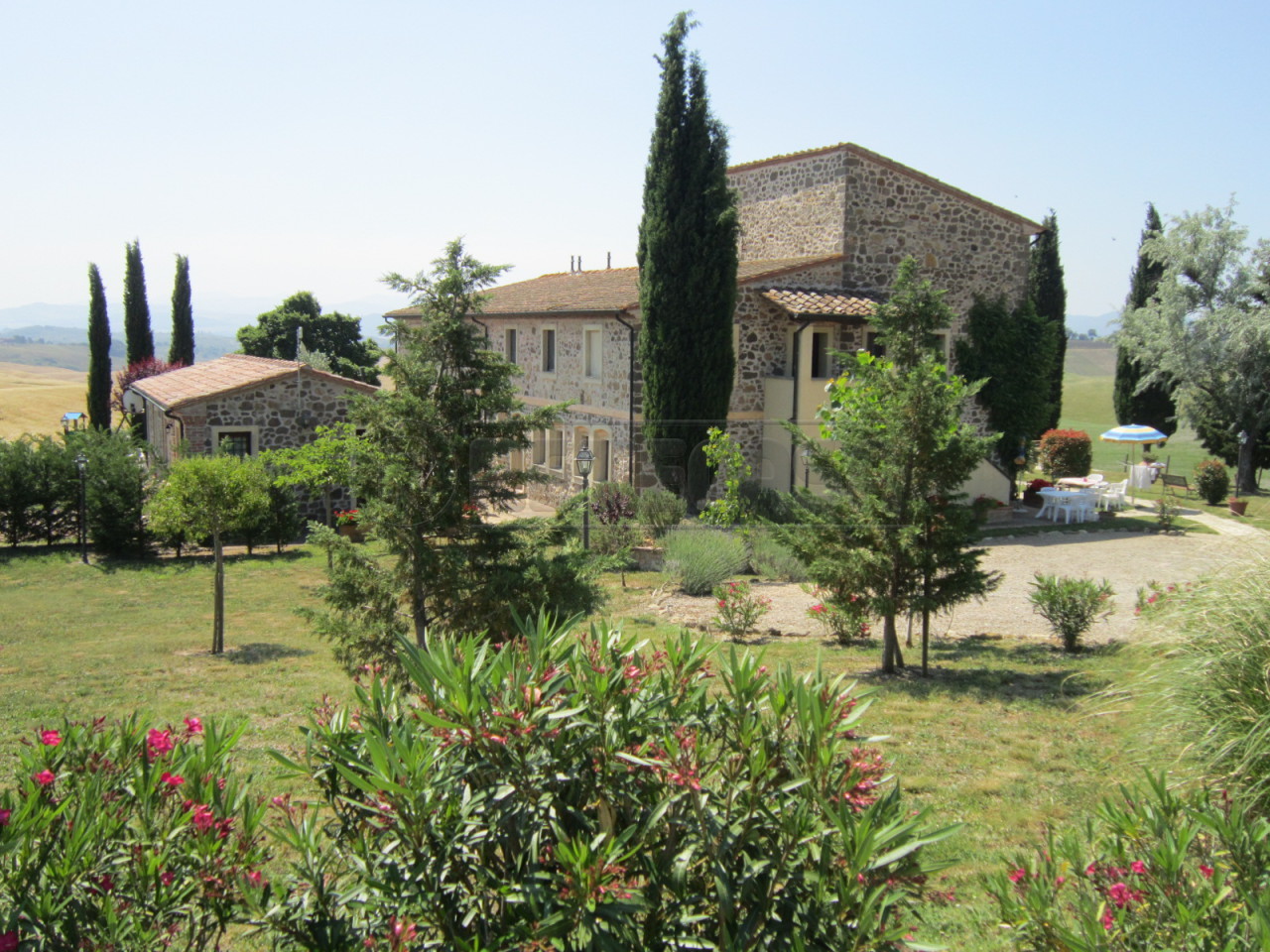 580m² Hotel in Montecatini Val di Cecina, Italy No. 327034