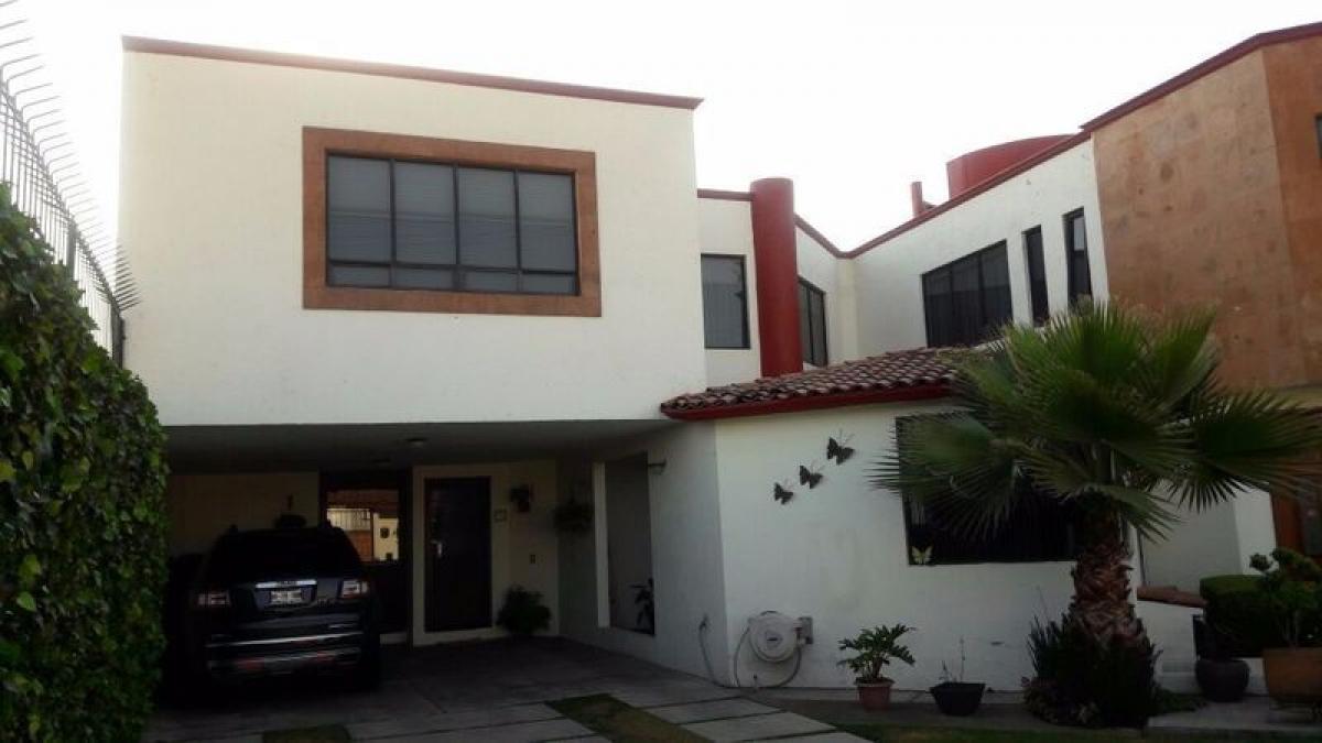 4 bedrooms House in Mexico No. 209692