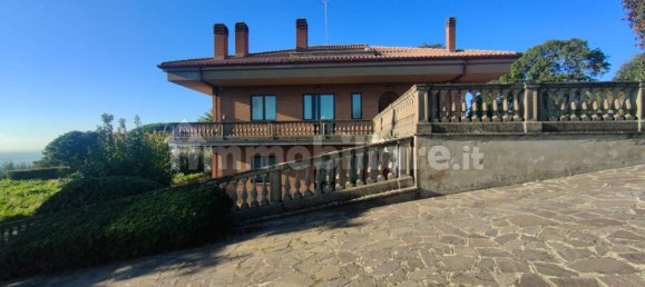 4 bedrooms Villa in Castel Gandolfo, Italy No. 286505 8