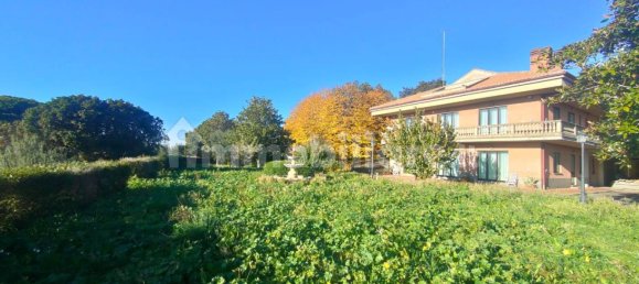 4 bedrooms Villa in Castel Gandolfo, Italy No. 286505 9