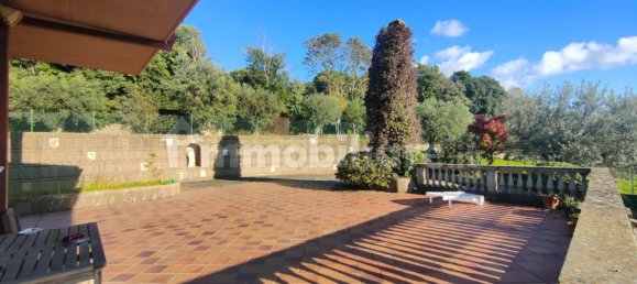 4 bedrooms Villa in Castel Gandolfo, Italy No. 286505 18
