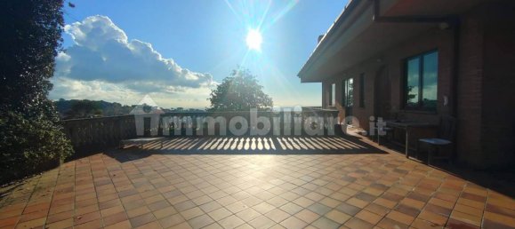 4 bedrooms Villa in Castel Gandolfo, Italy No. 286505 2