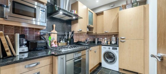 2 bedrooms Apartment in London, United Kingdom No. 3714 6