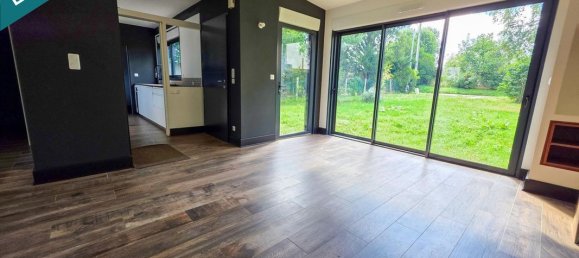 Casa de 3 dormitorios en Quincy-Voisins, France No. 327167 6