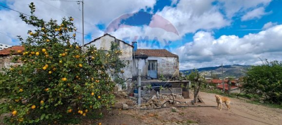 2 bedrooms House in Santiago de Piaes, Portugal No. 168024 5