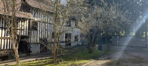 5 bedrooms House in Lisieux, France No. 307002 2