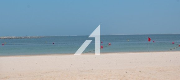 Studio in Dubai, UAE No. 64710 5