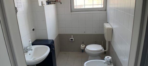 2 rooms Warehouse in Occhiobello, Italy No. 217477 7