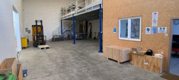 2 rooms Warehouse in Occhiobello, Italy No. 217477 3