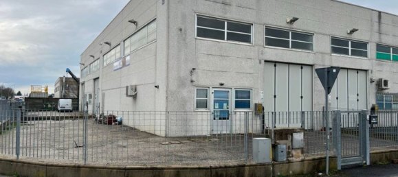 2 rooms Warehouse in Occhiobello, Italy No. 217477 2