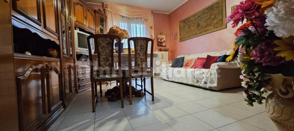 2 Schlafzimmer Wohnung in Turin, Italy, Nr. 89103 5