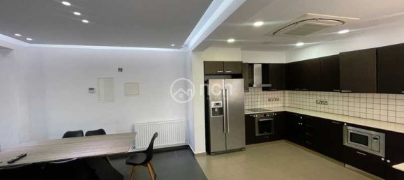 3 bedrooms House in Agios Athanasios, Cyprus No. 7715 8