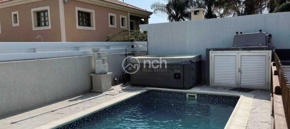 3 bedrooms House in Agios Athanasios, Cyprus No. 7715 11