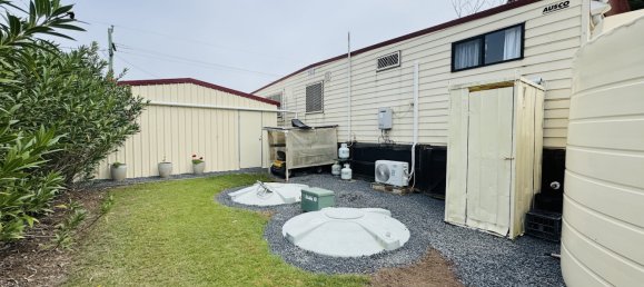 2 bedrooms House in Buxton, Australia No. 381 19