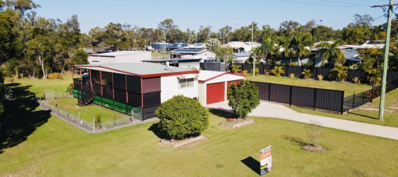 2 bedrooms House in Buxton, Australia No. 381 10