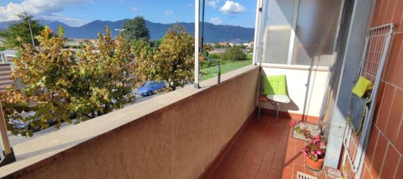 2-salle Appartement à Albenga, Italy No. 172890 2