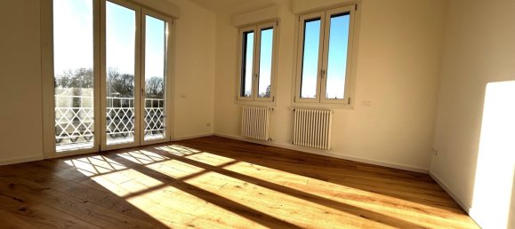 5 rooms Apartment in Treviso, Italy No. 216377 15
