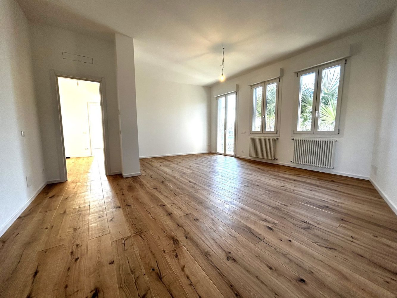 5 rooms Apartment in Treviso, Italy No. 216377