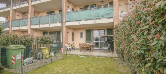 Квартира с 2 комнатами в Инцаго, Италия № 9469 4