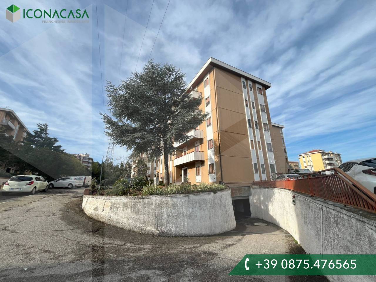 1 room Garage in Termoli, Italy No. 19994