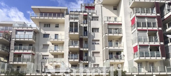 2 bedrooms Apartment in Grugliasco, Italy No. 351408 2