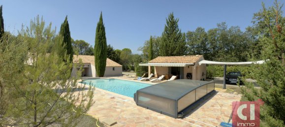 3 bedrooms Villa in La Roquebrussanne, France No. 345953 2