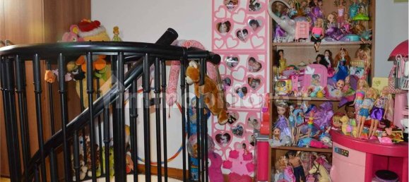 2 bedrooms Apartment in Fenegrò, Italy No. 174641 18