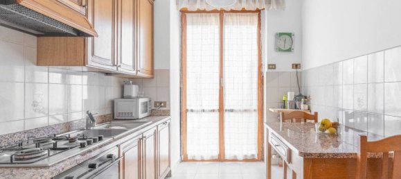 3غرفة شقة في Gessate, Italy رقم 21236 7