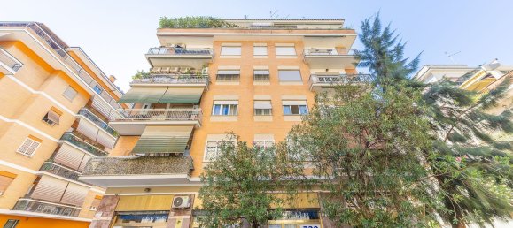 Studio in Rome, Italy No. 258017 26