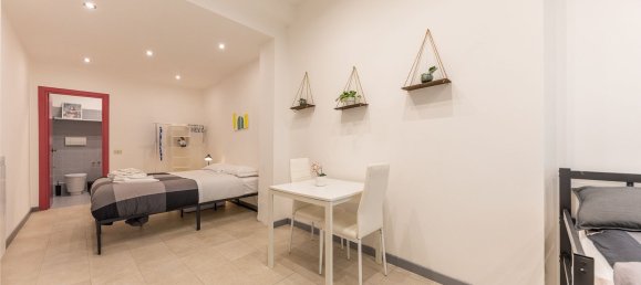 Studio in Rome, Italy No. 258017 9