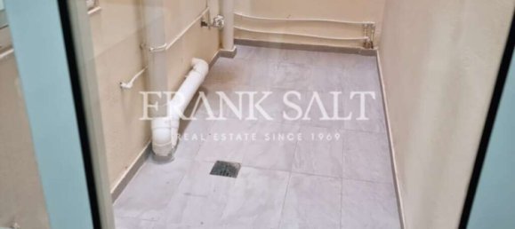 3 غرف نوم طابقين في Mosta, Malta رقم 4819 20