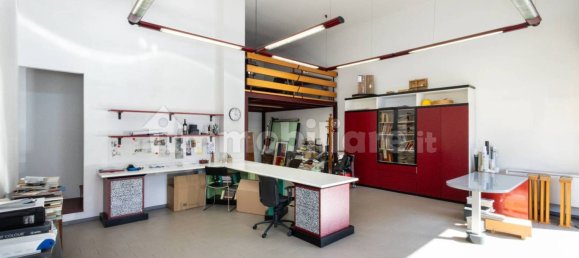 2 rooms Commercial property in Lissone, Italy No. 4952 4