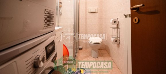 3-salle Appartement à Nerviano, Italy No. 9327 17