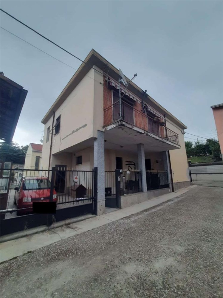 Apartamento de 8 divisões em Pavia, Italy N.º 186023
