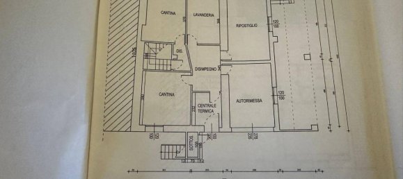 Вилла с 10 комнатами в Кастелларано, Италия № 162749 22