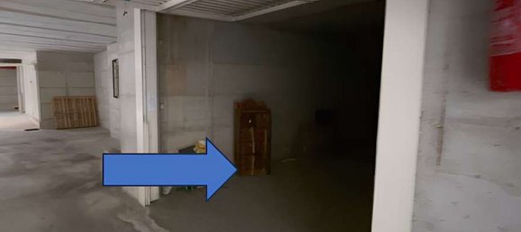 31m² Garage in Pavia, Italy No. 364847 3