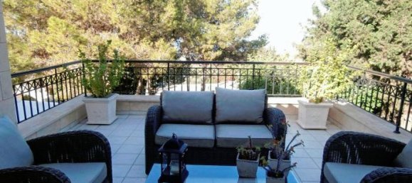 5 bedrooms Villa in Tala, Cyprus No. 22331 9