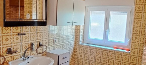 3 bedrooms House in Farschviller, France No. 266420 23