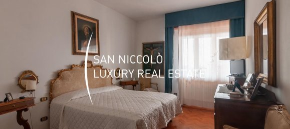 10 rooms Villa in Fiesole, Italy No. 196619 12