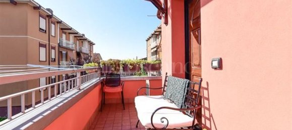 2 rooms Apartment in Fino Mornasco, Italy No. 303435 9