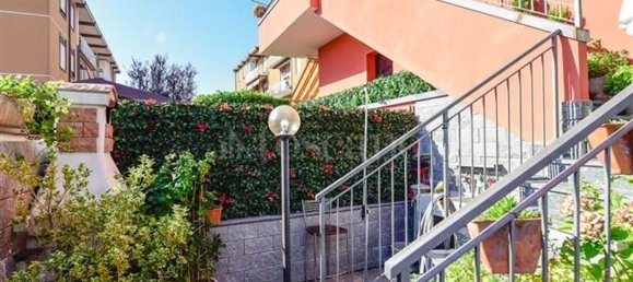 2 rooms Apartment in Fino Mornasco, Italy No. 303435 13