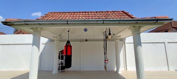 4 bedrooms House in Bang Lamung, Thailand No. 57702 6