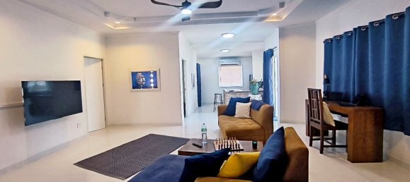 4 bedrooms House in Bang Lamung, Thailand No. 57702 18